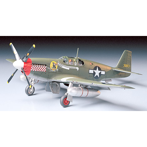 Tamiya 1/48 Scale Scale North American P-51B Mustang
