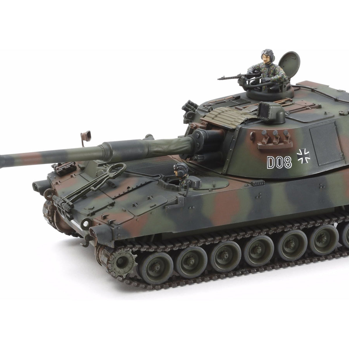 Tamiya 1/35 German Bundeswehr M109A3G-Tamiya-ModelCars.com
