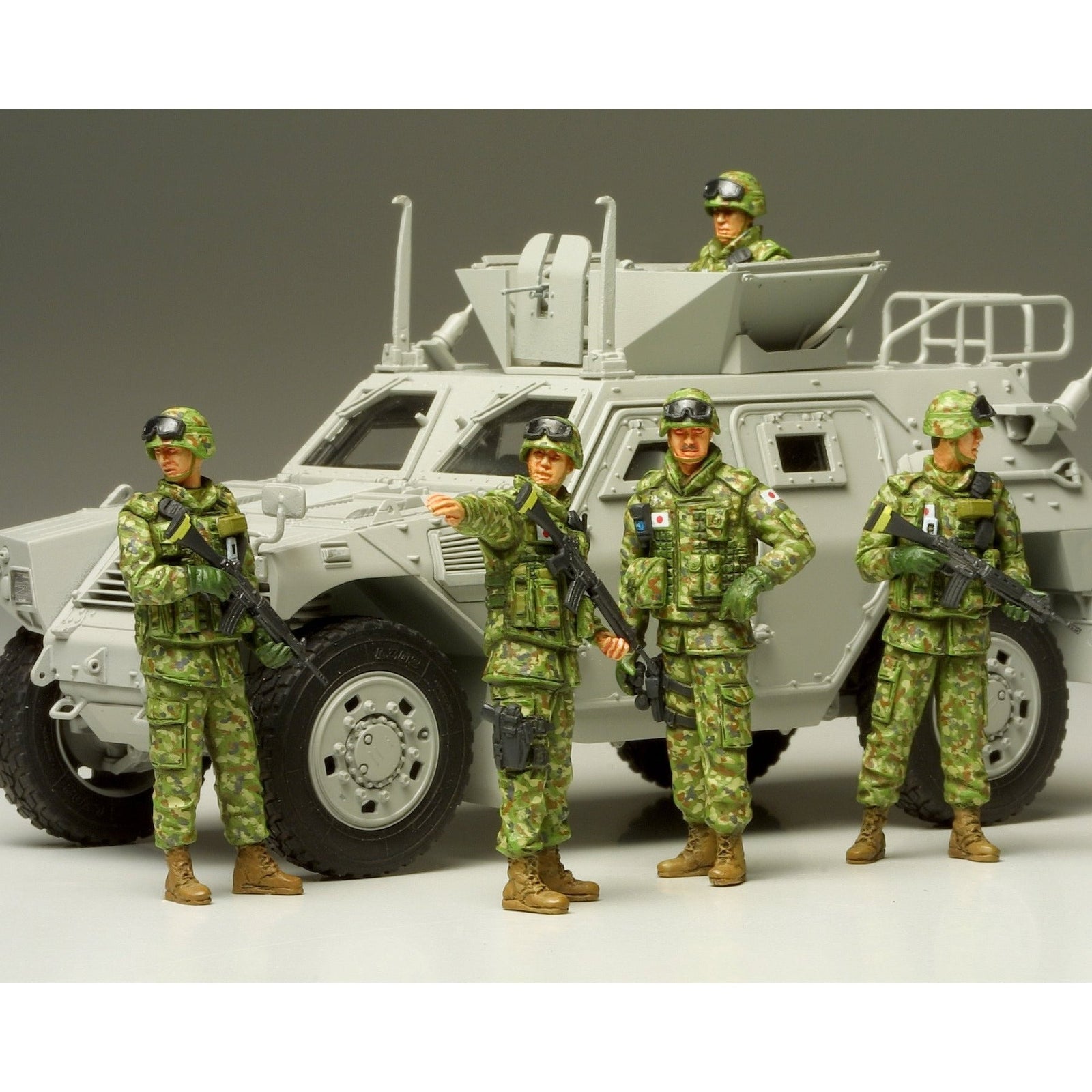 Tamiya 1/35 Jgsdf Assistance Team - Tamiya - ModelCars.com