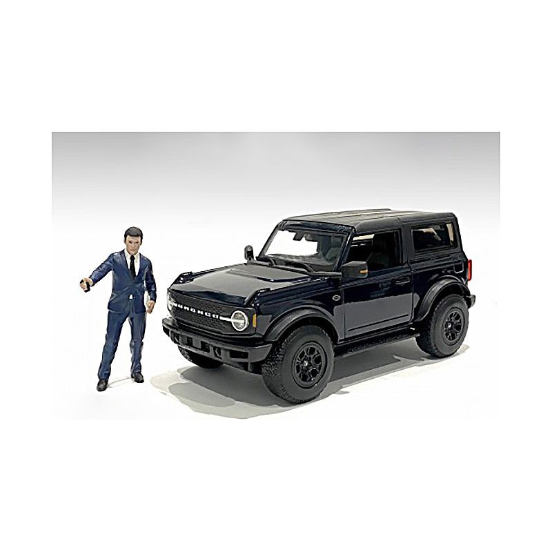 "The Dealership" Male Salesperson Figurine for 1/18 Scale Models by American Diorama - American Diorama - ModelCars.com