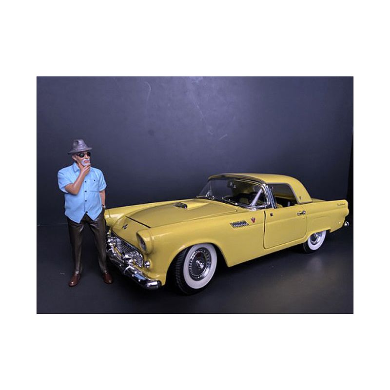 "Weekend Car Show" Figurine I for 1/18 Scale Models by American Diorama-American Diorama-ModelCars.com