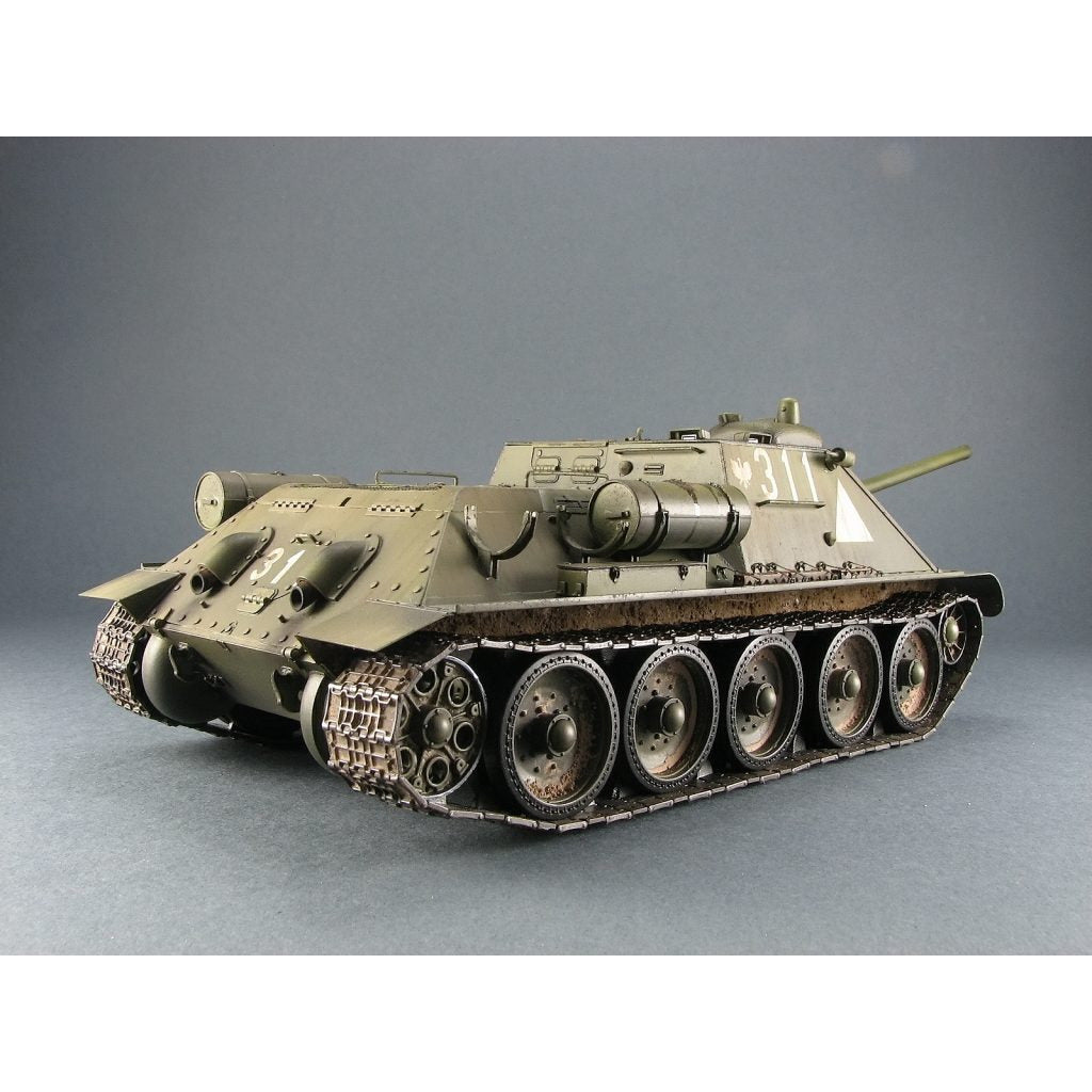 Zvezda 1/35 Soviet SU-85 Self Propelled Gun-Zvezda-ModelCars.com